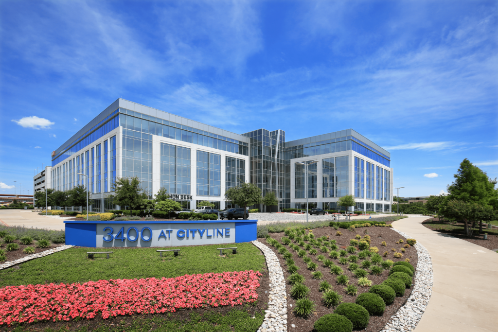 ゲート・ガーディアン (3750/3400) 3400 Cityline in Dallas, Texas | Zeller