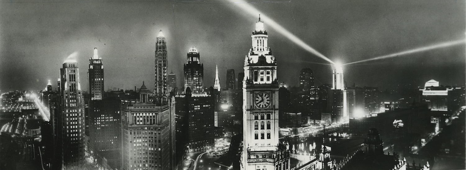 The Wrigley Building: the making of an icon - Fast Company, image size:1500x549