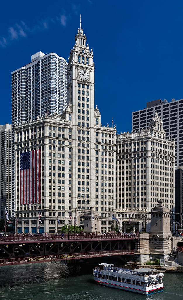 Zeller announces new lighting project for Chicago’s historic Wrigley Building